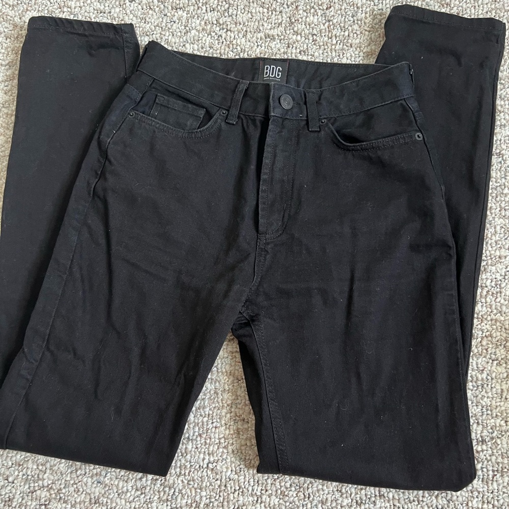 Black high waisted mom jeans